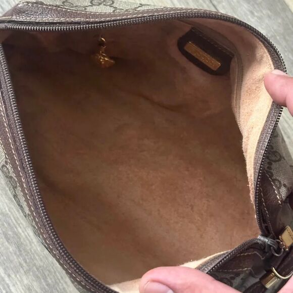 Vintage Gucci GG Monogram Crossbody Bag - Picture 13 of 15